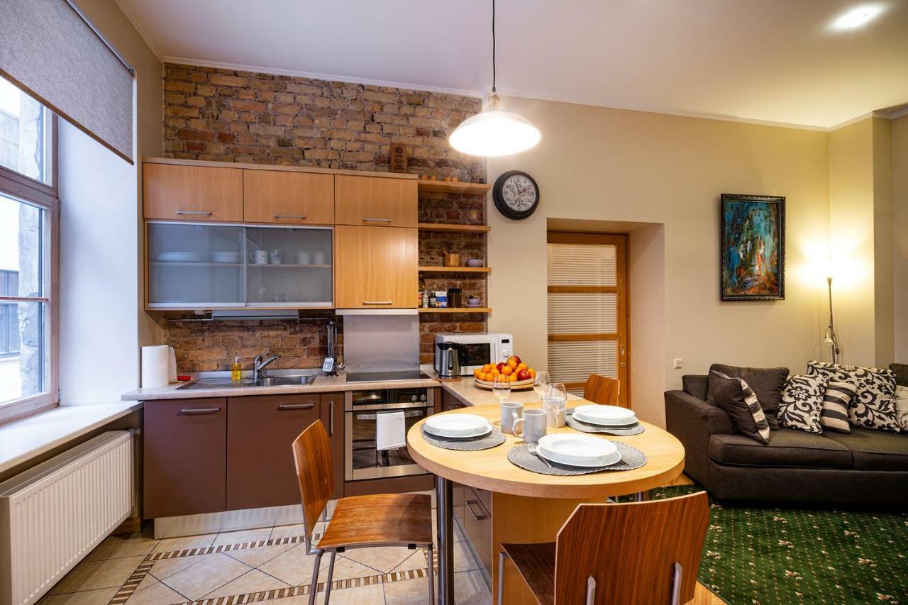 Kalnina Quiet Apartment In City Center Riga Luaran gambar
