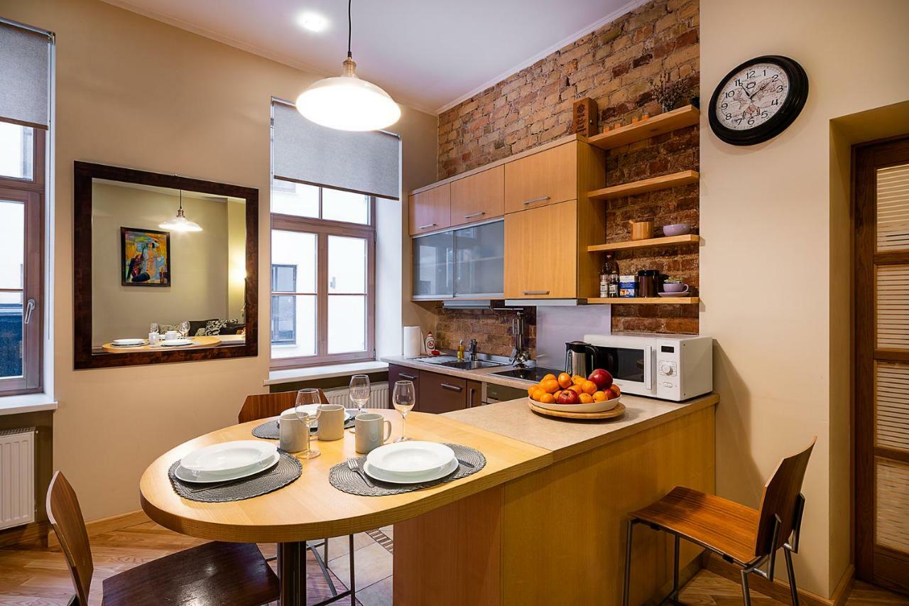 Kalnina Quiet Apartment In City Center Riga Luaran gambar