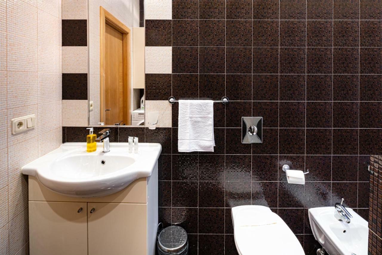 Kalnina Quiet Apartment In City Center Riga Luaran gambar